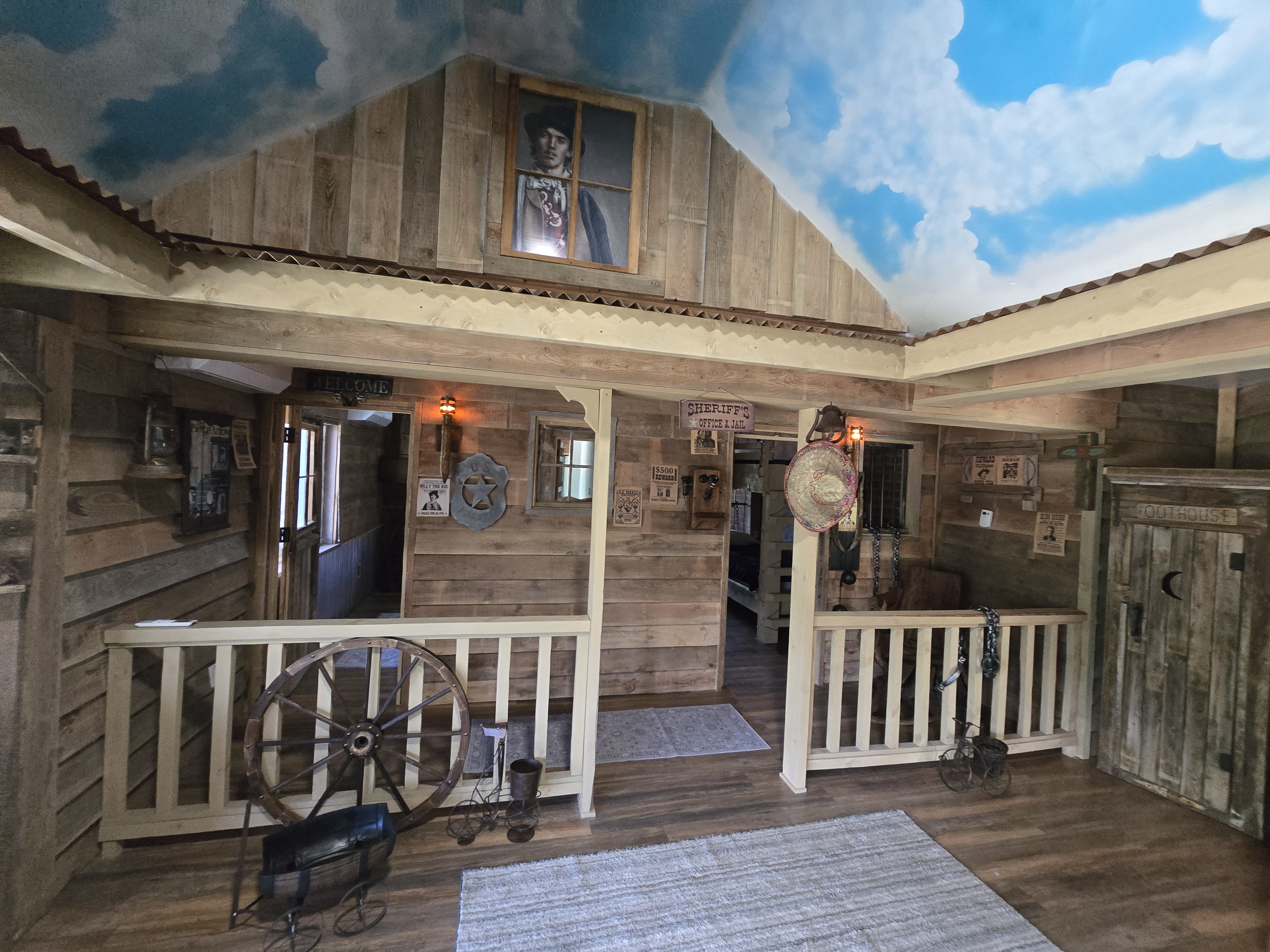 Old West Town Suite
